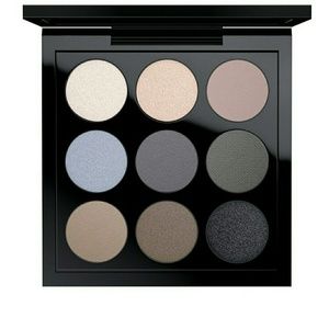 COPY - The Mac Eyeshadow palette9   NBI NO OFFER
